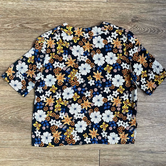 EUC SANDRO Ekin Floral Print V-Neck Short Sleeve Top With White Eyelets XS-Small - Picture 9 of 16